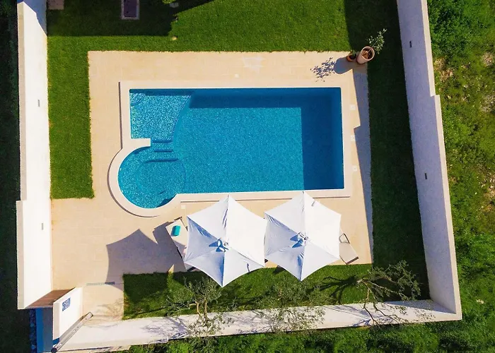 Villa Prisedi *