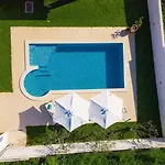 Villa Prisedi *